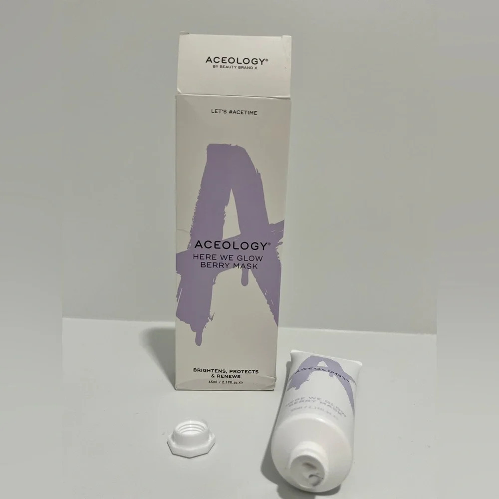 Aceology Here We Glow Berry Mask NEW 65ml Brightens, Protects & Renews - Picture 2 of 5